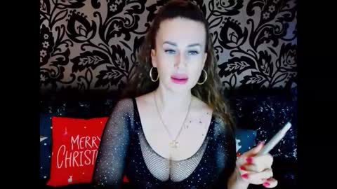 Snapshot of mikaelafetish chatting on January 1, 2025, 9:09 pm MikaFetish online show from January 1, 2025, 9:09 pm