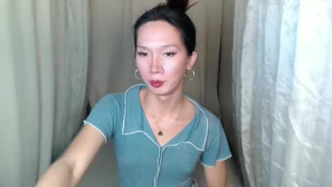 Snapshot of mikaellasander chatting on January 21, 2025, 8:30 am ELLA online show from January 21, 2025, 8:30 am