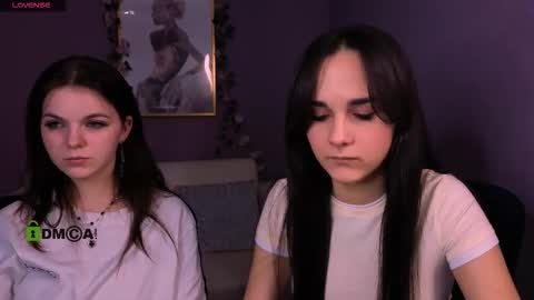 Mika online show from December 16, 2025, 8:14 pm