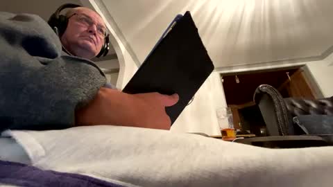 mike26051 online show from December 2, 2024, 9:39 pm