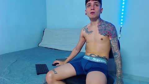 Snapshot of mike777jr chatting on January 2, 2025, 2:35 pm Mike IMDEPENDIENT MODEL online show from January 2, 2025, 2:35 pm