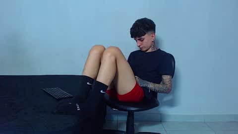 Mike IMDEPENDIENT MODEL online show from February 27, 2026, 2:55 am