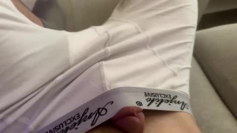 mike860947 online show from January 16, 2026, 7:56 am