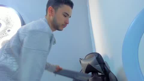 Mike  online show from February 8, 2026, 11:13 am