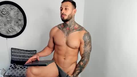 Mike Belle online show from January 5, 2026, 5:27 pm