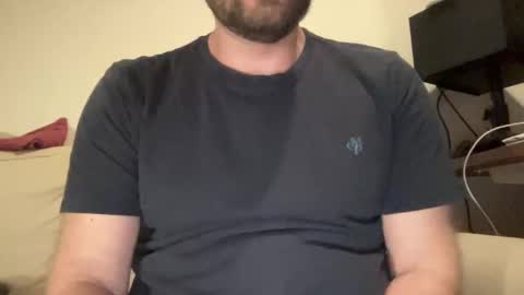 Snapshot of mike_berlin1 chatting on February 25, 2025, 10:18 pm MIke online show from February 25, 2025, 10:18 pm