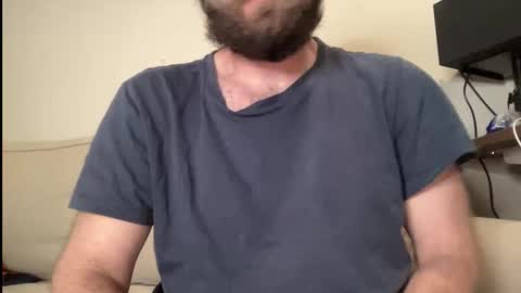 Snapshot of mike_berlin1 chatting on October 1, 2025, 10:16 pm MIke online show from October 1, 2025, 10:16 pm