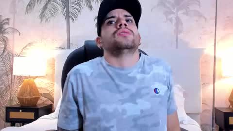 Mike Montoya online show from December 14, 2025, 5:13 am