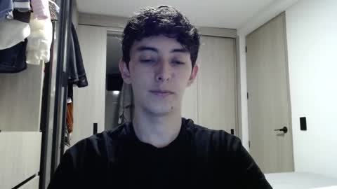 Snapshot of mikebelf4 chatting on February 26, 2025, 1:53 am Mikebelf4 online show from February 26, 2025, 1:53 am