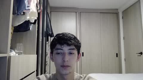 Snapshot of mikebelf4 chatting on March 4, 2025, 4:17 am Mikebelf4 online show from March 4, 2025, 4:17 am