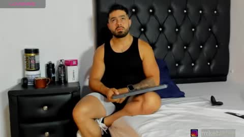 mikeblaree online show from May 7, 2026, 9:20 pm