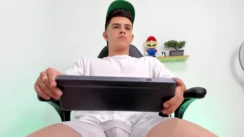 Mike Cooper online show from October 30, 2025, 11:27 pm