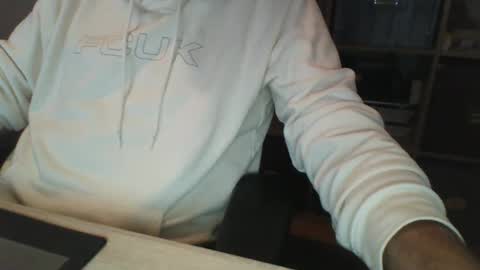 Snapshot of mikefun4711 chatting on November 4, 2025, 6:12 am mikefun4711 online show from November 4, 2025, 6:12 am