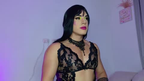 mikegaitan1 online show from October 16, 2025, 5:58 pm