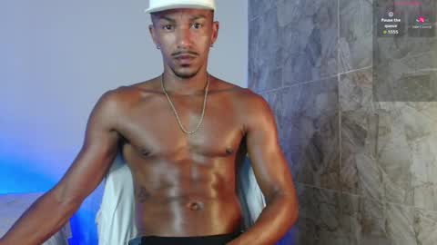 Snapshot of mikejaybr chatting on November 9, 2025, 11:08 am Mike Jay online show from November 9, 2025, 11:08 am