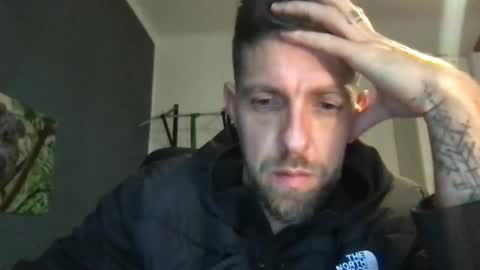 Snapshot of mikemagic503321 chatting on October 8, 2025, 8:12 am mikemagic503321 online show from October 8, 2025, 8:12 am