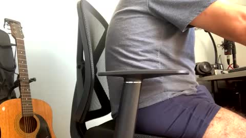 miker1239 online show from December 1, 2025, 1:38 pm