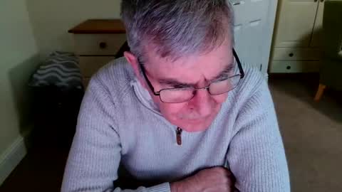 mikespait online show from November 9, 2025, 1:31 pm