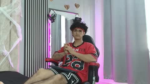 mikey_banji online show from October 18, 2025, 8:53 pm