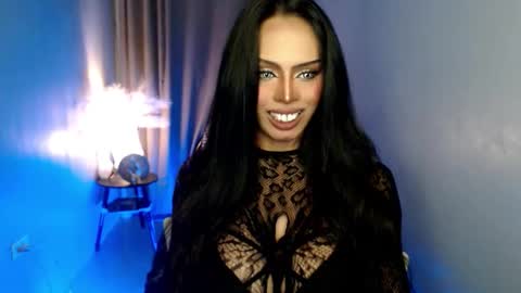Mistress MikeyAlawi online show from February 11, 2026, 2:44 pm