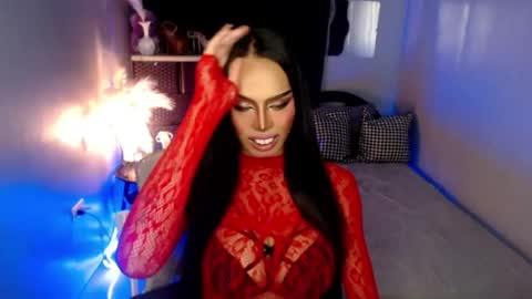 Mistress MikeyAlawi online show from June 16, 2026, 1:41 am