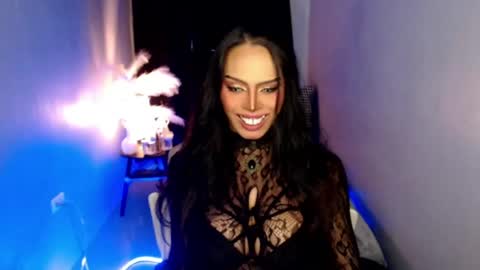 Mistress MikeyAlawi online show from June 19, 2026, 2:05 am