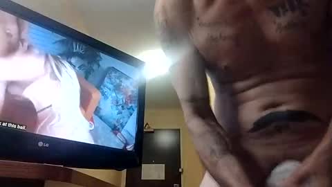 Snapshot of mikeyb1904128131 chatting on September 19, 2025, 6:04 am mikeyb1904128131 online show from September 19, 2025, 6:04 am