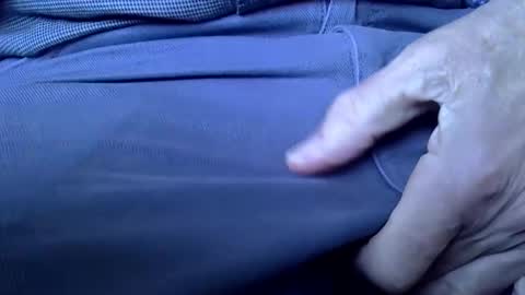 mikeybed online show from November 26, 2025, 9:54 am