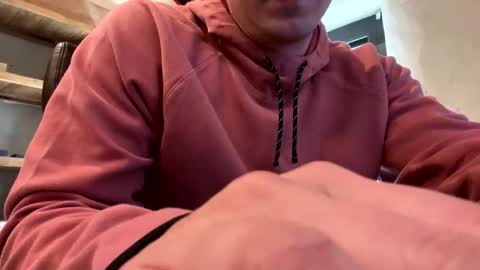 mikeydubs10 online show from April 21, 2026, 2:23 pm