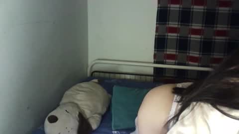 Snapshot of mikhaela_ chatting on November 12, 2025, 6:14 am Mikhaela online show from November 12, 2025, 6:14 am