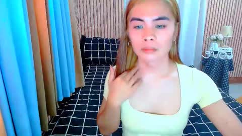 Mikhayla and Zeus online show from September 9, 2025, 4:23 am