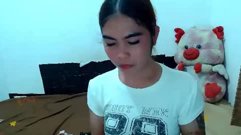 Mikhayla and Zeus online show from June 12, 2026, 10:58 am