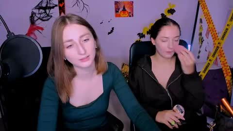 Miki online show from October 29, 2025, 6:48 am