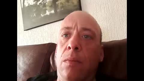 mikiey666 online show from April 5, 2026, 12:57 pm
