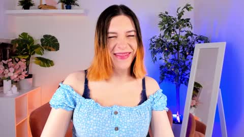 Snapshot of mikka_blush chatting on December 20, 2024, 9:28 pm mikka_blush online show from December 20, 2024, 9:28 pm