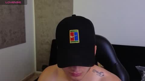 MIKKE online show from March 13, 2026, 2:45 pm