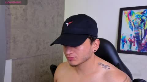 Snapshot of mikke_love chatting on June 6, 2026, 1:38 pm MIKKE online show from June 6, 2026, 1:38 pm
