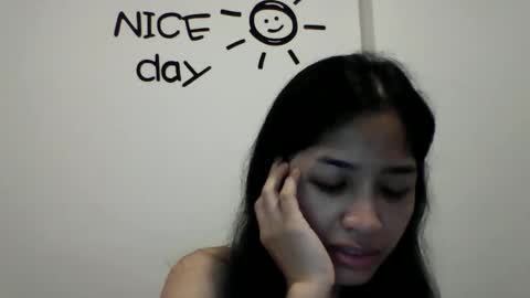 Snapshot of mikonee4u chatting on November 4, 2025, 10:20 pm MikoNee4u online show from November 4, 2025, 10:20 pm