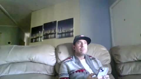 Snapshot of mikuchan_jp chatting on November 17, 2025, 4:35 pm FATdickBOY online show from November 17, 2025, 4:35 pm