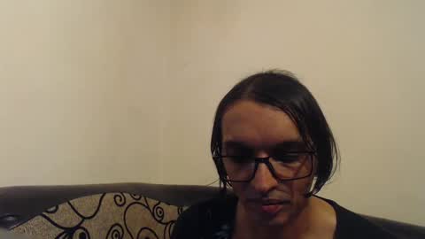 Snapshot of mikyzazo chatting on December 8, 2024, 8:04 pm Miky Zazo online show from December 8, 2024, 8:04 pm