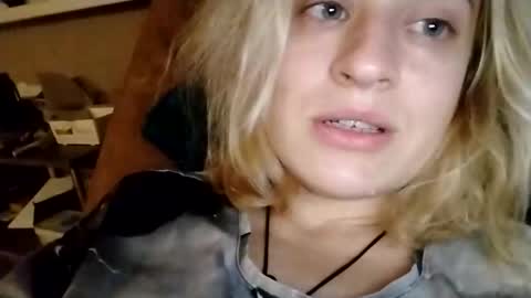 Mila 420 online show from October 21, 2025, 3:24 pm