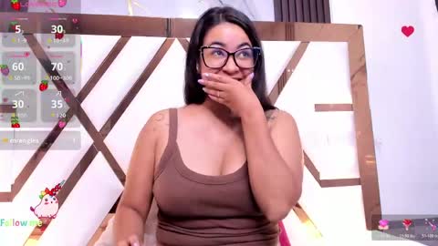 Camila online show from May 20, 2026, 6:58 pm