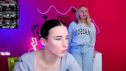 Snapshot of mila_glow chatting on May 13, 2026, 6:38 pm mila_glow online show from May 13, 2026, 6:38 pm