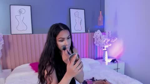 mila_hank online show from February 10, 2026, 12:53 pm