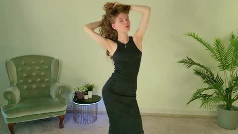 Mila online show from May 19, 2026, 7:26 am