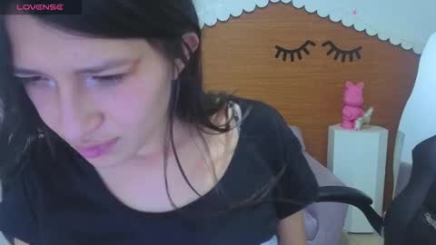 mila_t online show from February 24, 2026, 9:13 pm