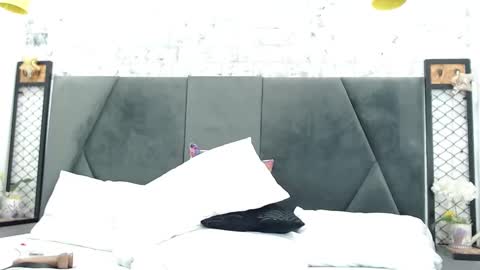 mila online show from January 10, 2025, 5:13 pm