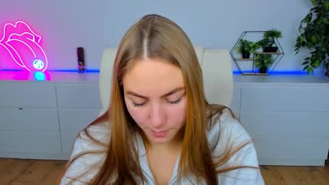 Snapshot of milaaddam chatting on February 4, 2026, 12:44 pm Milla online show from February 4, 2026, 12:44 pm