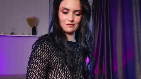 Mila online show from April 26, 2026, 8:17 pm