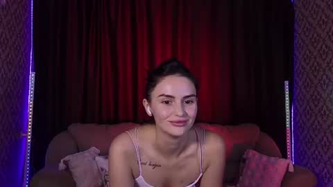 Snapshot of milaasweety chatting on July 28, 2026, 3:43 pm Mila online show from July 28, 2026, 3:43 pm